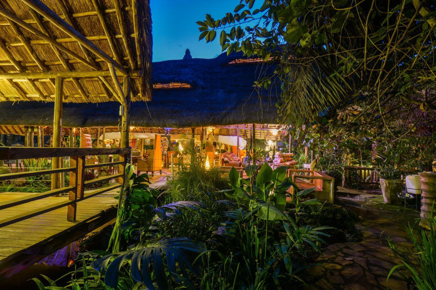 Malakai Eco Lodge Kitende ภายนอก รูปภาพ