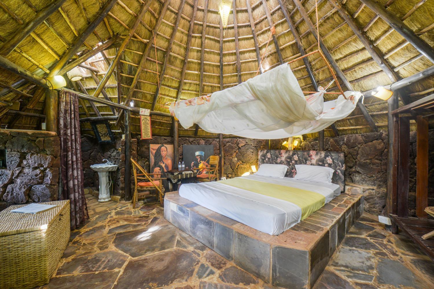 Malakai Eco Lodge Kitende ภายนอก รูปภาพ